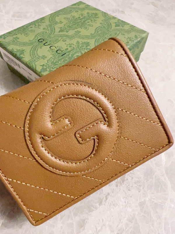 グッチ財布 レプリカ背面デザイン